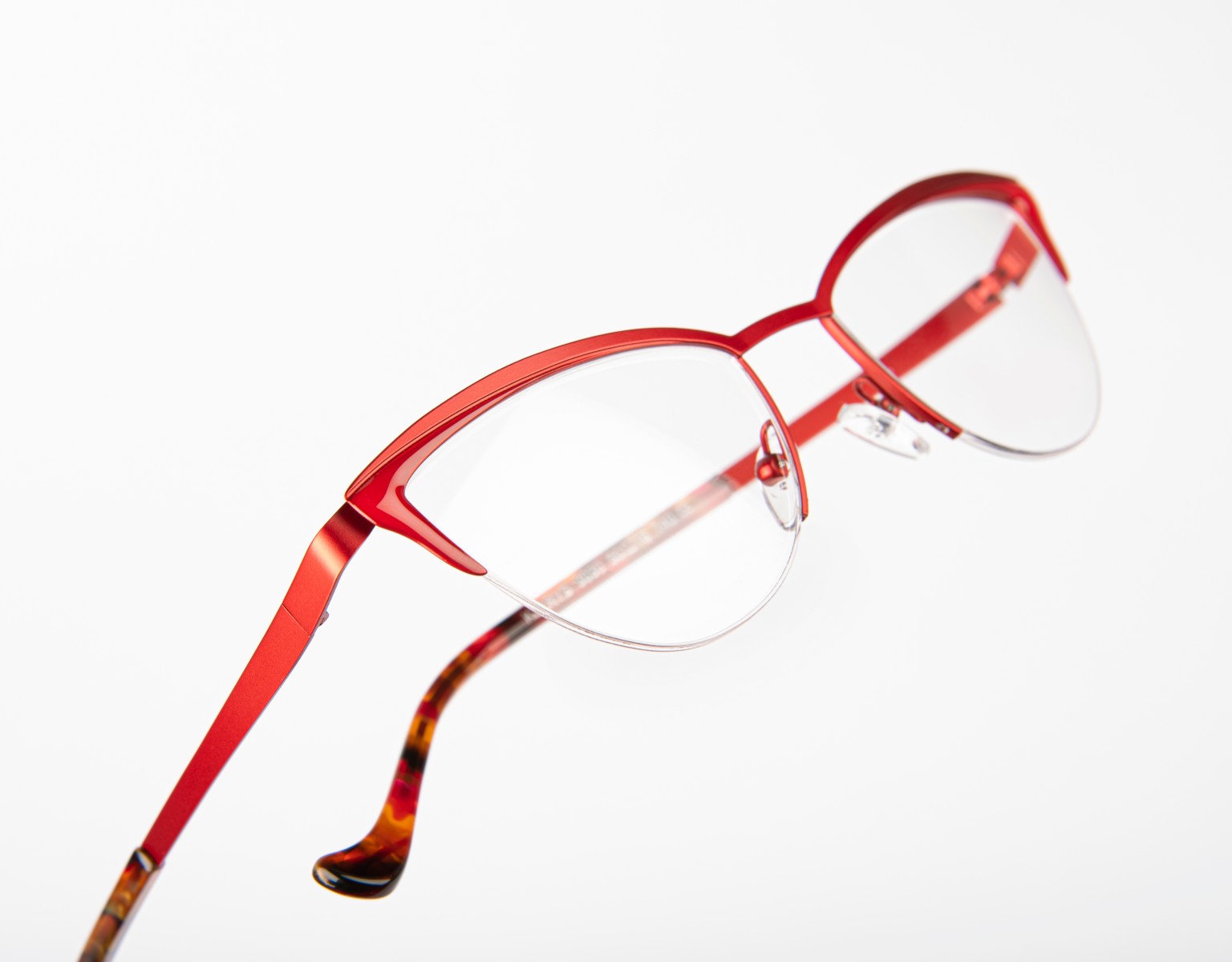 Boz eyewear top