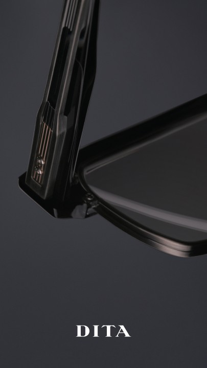 Dita - Hakatron Detail