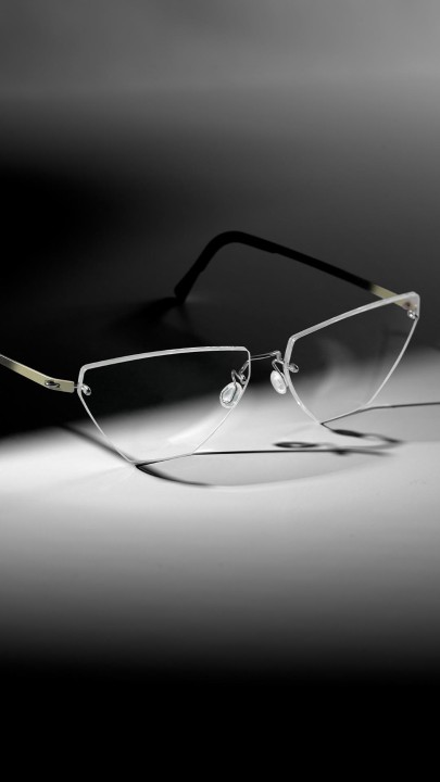 LINDBERG - 2108 week 31 monthly story3
