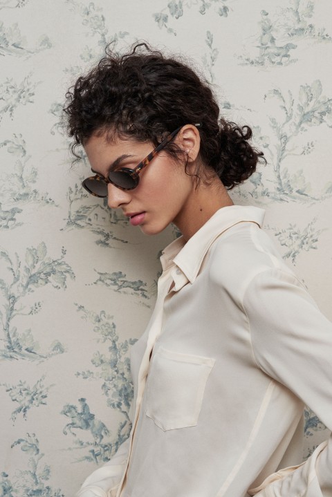 SALT. - 180927 SaltOptics 050 OvalSunglass 020 R3 RGB