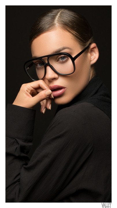 Valley Eyewear - BANG 6 STORY